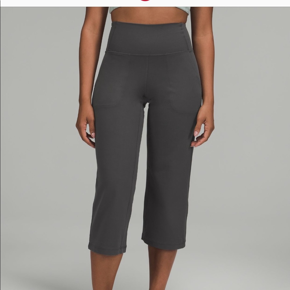 Brand new lulu cropped leggings!